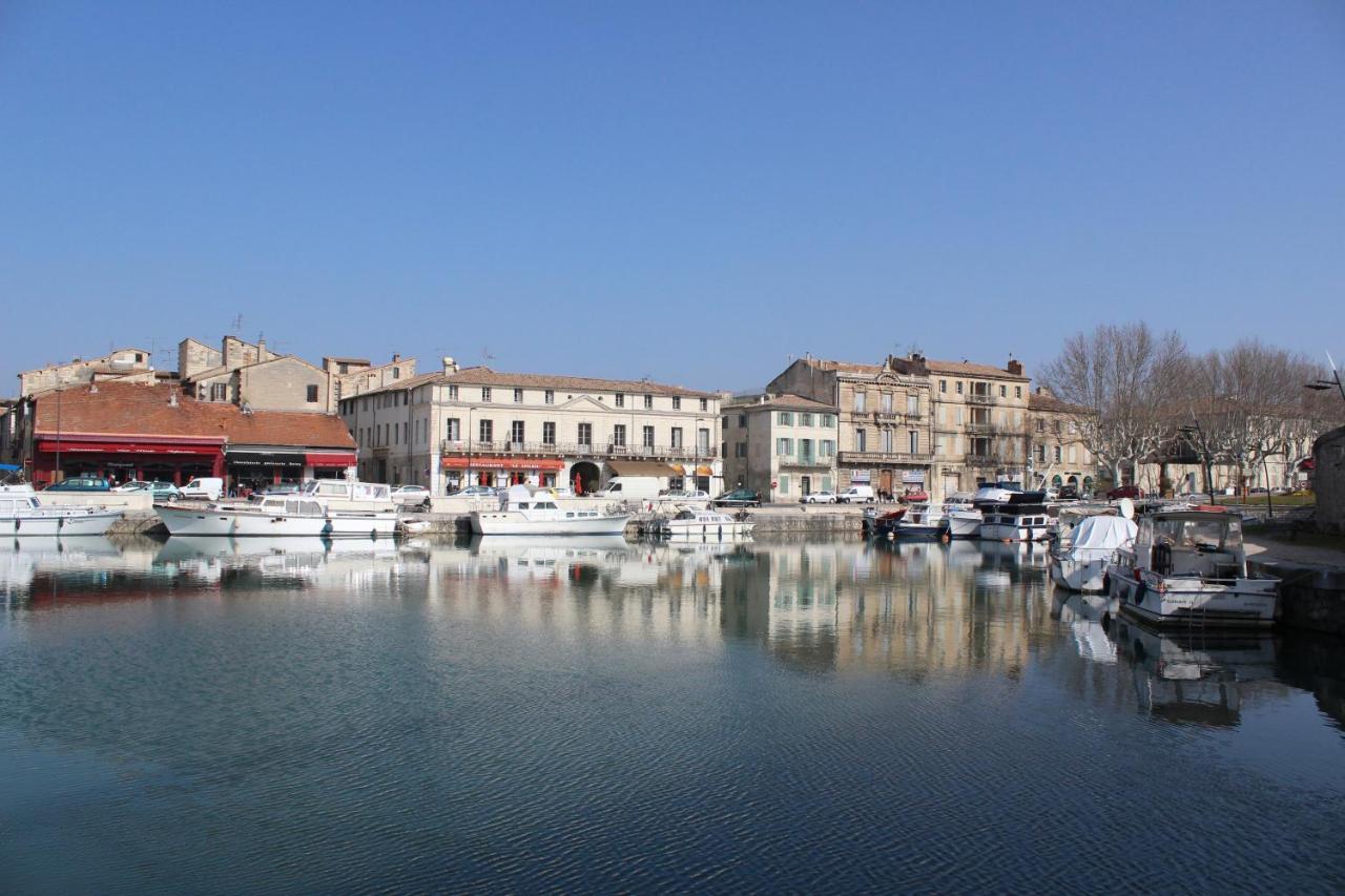 Ferienwohnung Le Grand Rouget Beaucaire  Exterior foto
